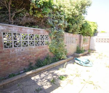 3 bedroom bungalow to rent - Photo 5