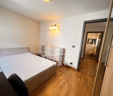 Apartament cu 3 camere pe 2 nivele, etajul 2, Piata Unirii - Fotografie 6
