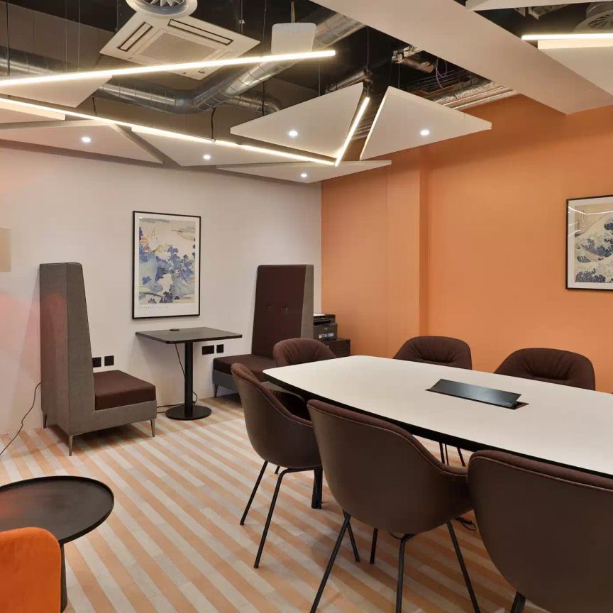 Platinum Studio - Photo 1