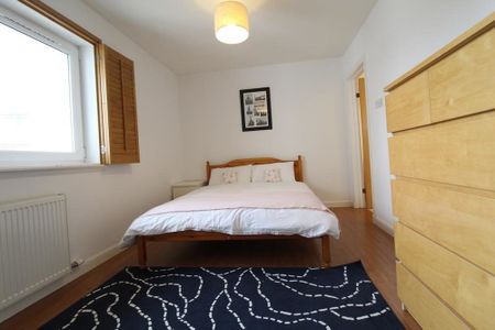 Shaw Crescent, Aberdeen, AB25 - Photo 4