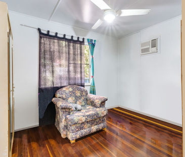 27 Pioneer Street, Glenella - Photo 2