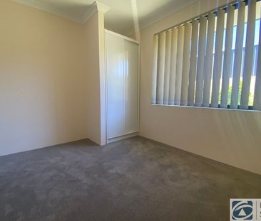 12 Thiele Road, 6031, Banksia Grove Wa - Photo 2