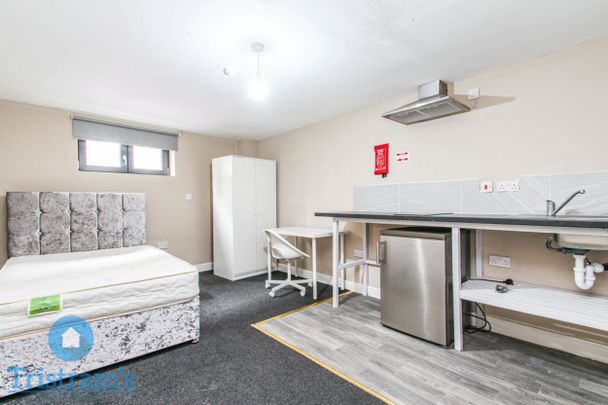 1 bed Studio for Rent - Photo 1