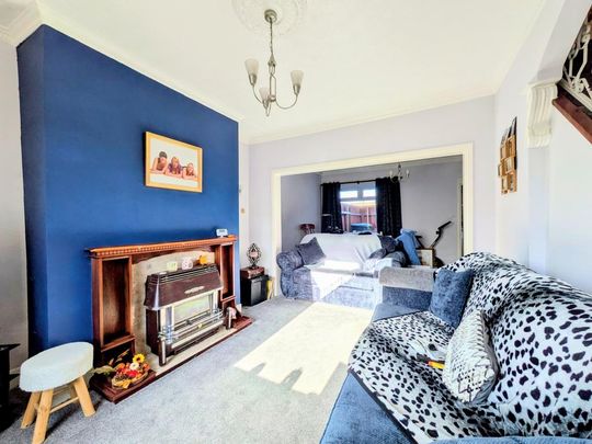 2 bedroom terraced house to rent - Photo 1