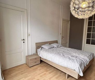 Appartement te huur in Liège voor € 750 met 1 slaapkamer - Photo 4