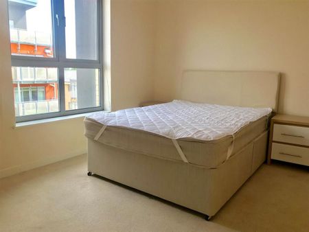 2 bedroom apartment to rent - Photo 4