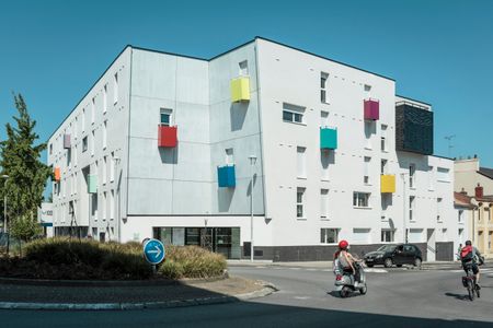 Résidence Stéphane Hessel pour étudiants à Rezé - Photo 3