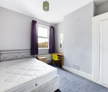 5 bedroom terraced house to rent - Photo 6