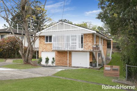 2/23 Salisbury, Indooroopilly, QLD 4068 - Photo 3