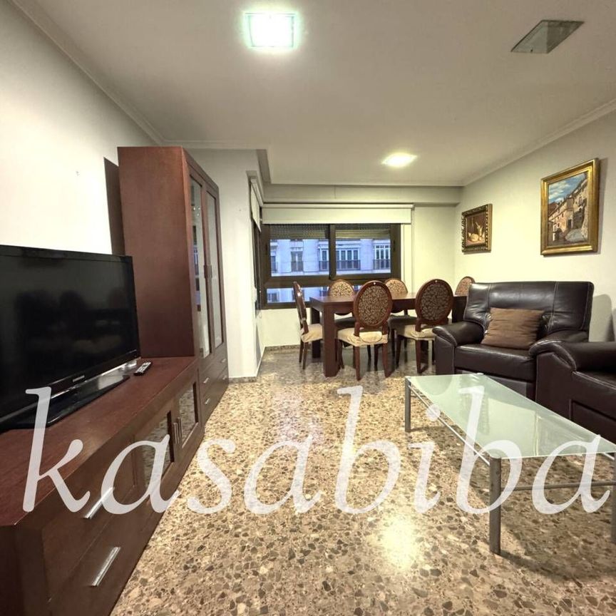 Valencia Capital - Photo 1