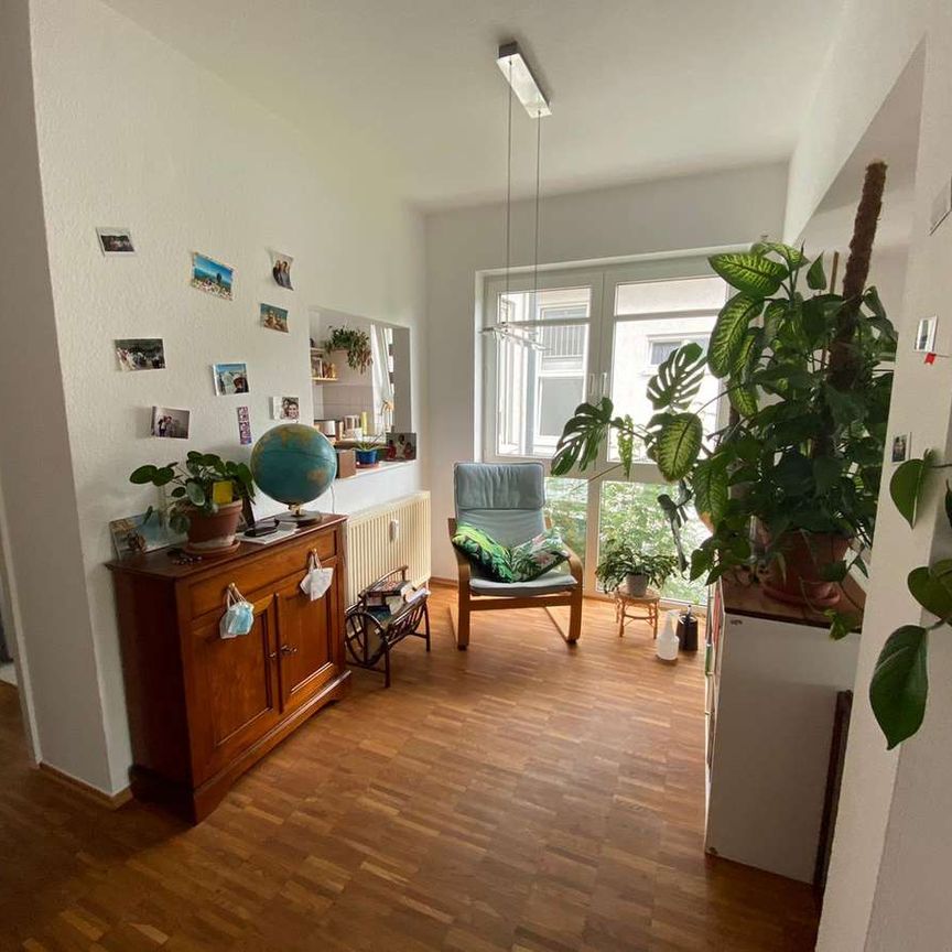 2 Zimmer-Wohnung mit EBK, Balkon und Außenstellplatz in KL-Erlenbach - Foto 1