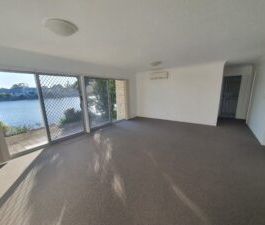 2/20 Aquila Court, Mermaid Waters QLD 4218 - Photo 1