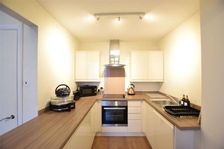 1 bedroom flat to rent - Photo 5