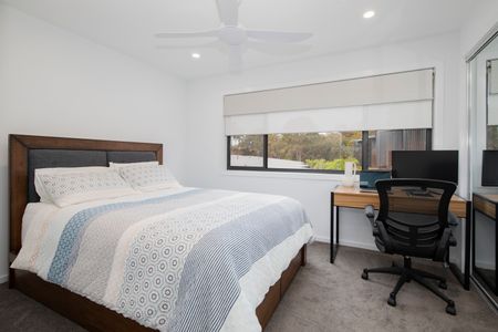 5/16 Livistonia Circuit, Waratah West NSW 2298 - Townhouse For Rent | Domain - Photo 5