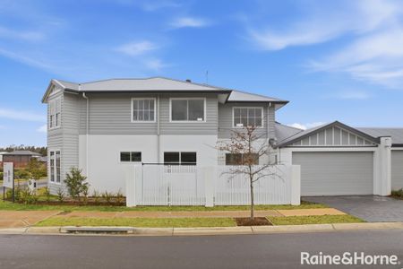 Hamilton-Style Living - Photo 4