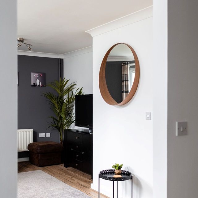 2 Bed Flat, Bursledon Road, SO19 - Photo 1