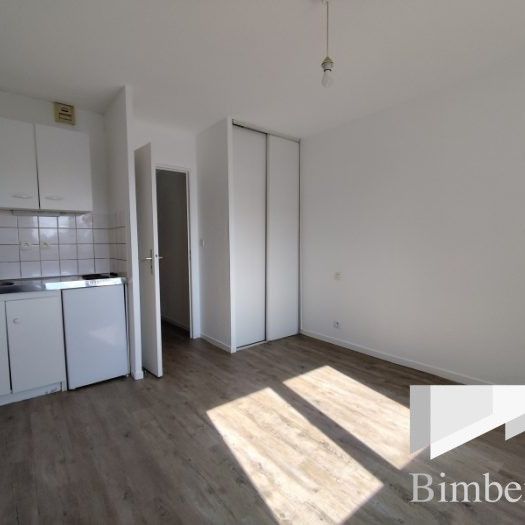 Appartement à louer, 1 pièce - Orléans 45000 - Photo 1