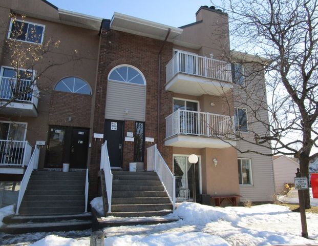 409 et 411 boul. St-Raymond (Châteaux de la Montagne) - Photo 1