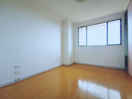 Prime Hurstville Location | Contemporary 3-Bedroom Apartment with Waterviews - Photo 2
