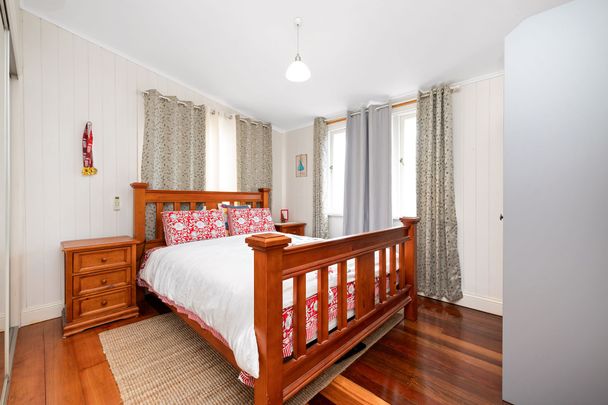 16 Glen Street, Coorparoo. - Photo 1