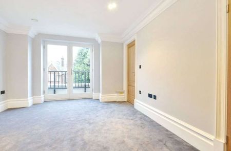 A luxury apartment in an exclusive central Sevenoaks location - Photo 2