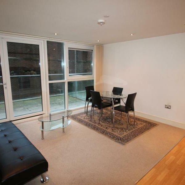 1 bedroom flat to rent - Photo 1