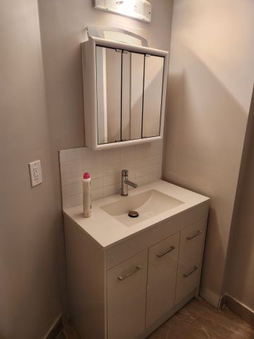 For Lease - 6 Charcoal Drive Unit# Basement, Toronto, Ontario - Photo 4