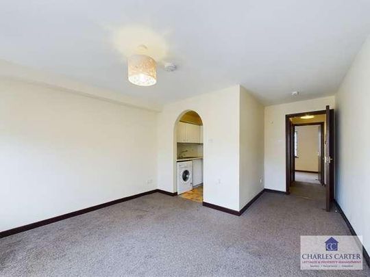 Hopton Court, Davis Alley, Tewkesbury, GL20 - Photo 1