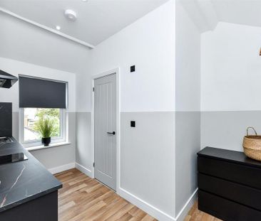 Studio to rent - Photo 6