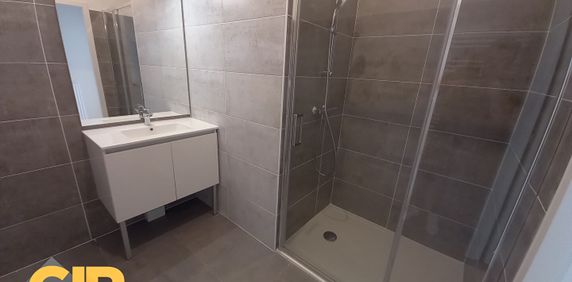 Location Appartement 2 pièces 49m² CESSON SEVIGNE 35510 - Photo 2