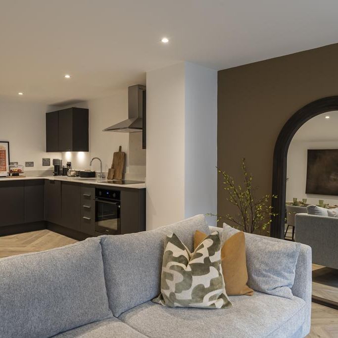 2 bedroom flat to rent - Photo 1