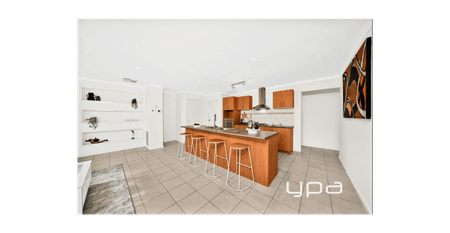 🌟 Modern Comfort & Family Elegance in the Heart of Tarneit - Photo 3