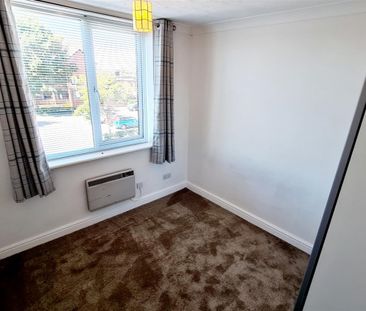 1 Bedroom Flat to Rent in Rectory Road, Rushden, NN10 - Photo 6