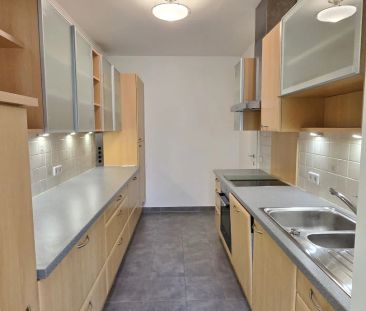 Tolle 3 Zimmer Wohnung – Balkon - Tiefgaragenplatz - Foto 5