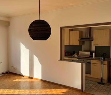 Appartement te huur - Photo 1