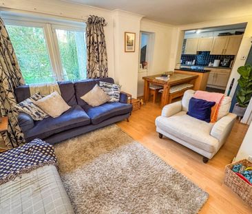 4 bedroom House To Let - Photo 4