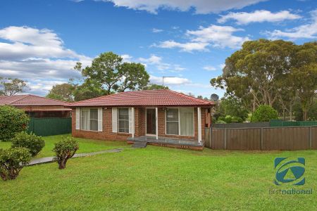 Three Bedroom Home Conveniently Located - Photo 5