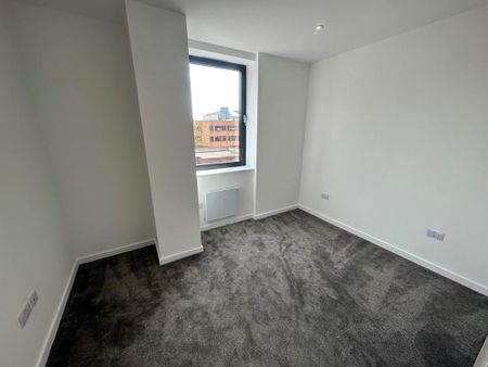2 bedroom apartment to rent - Photo 3