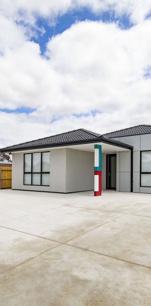 Fully Furnished Studio - All Bills Included |1 Porter Street, Melton South - Photo 1