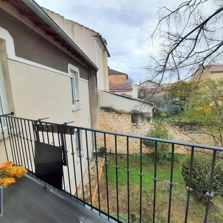 Location Appartement 5 pièces 122m² ORANGE 84100 - Photo 4