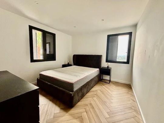 NICE OUEST - MAISON 3 PIECES MEUBLE- PARKINGS - Photo 1