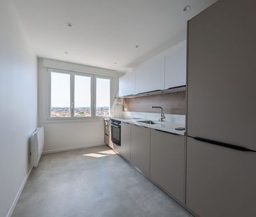 Location Appartement 4 pièces 76m² - Photo 3