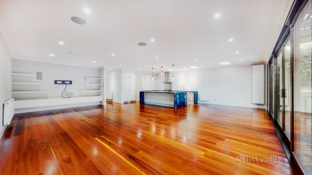 4 Bed, 3 Bath - Photo 1