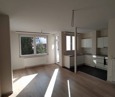 Appartement te huur - Foto 1