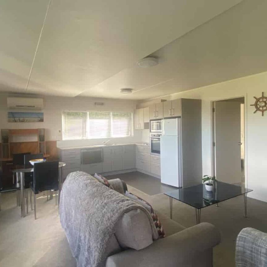 Fully furnished apartment - Photo 1