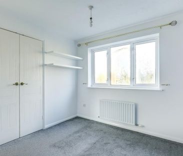 4 bedroom detached house to rent - Photo 1