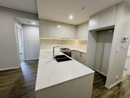 5 Sonny Leonard, Sydney - Photo 2