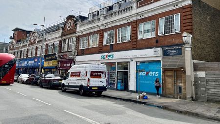 Studio Flat, The Luminaire Apartments, NW6 - Photo 5