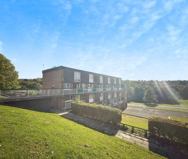 3 bedroom maisonette to rent Middle Hay View, Sheffield - Photo 1