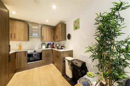 1 bedroom flat to rent - Photo 5